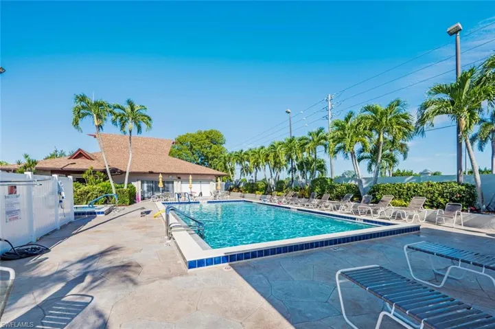 Community pool