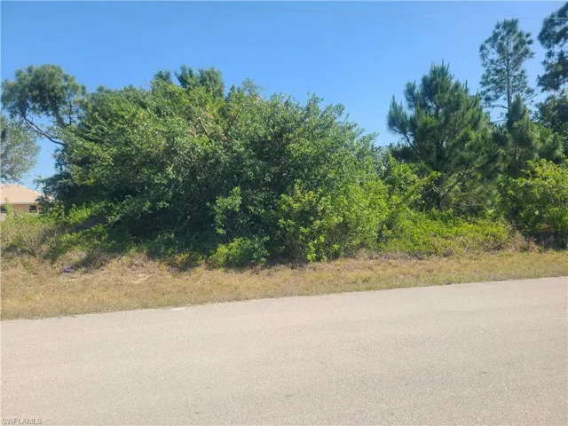 857 Chicago St, Lehigh Acres Fl 33974