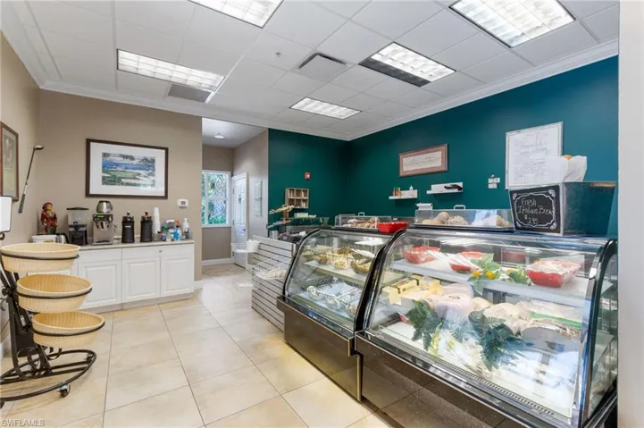 28043 Dorado Dr, Bonita Springs, Florida 34135