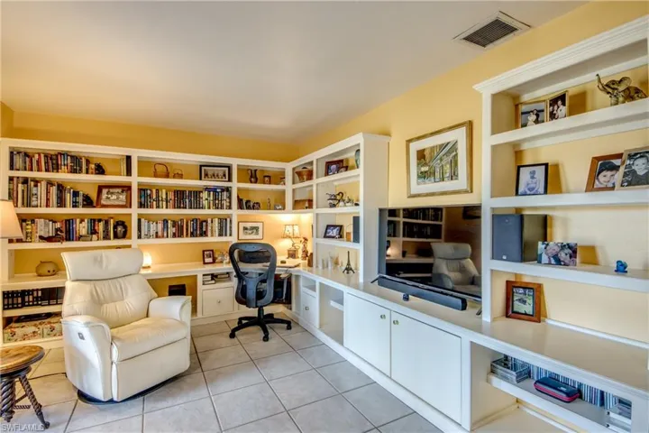 3410 SW 7th  AVE, Cape Coral, FL 33914
