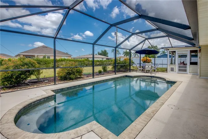 3410 SW 7th  AVE, Cape Coral, FL 33914