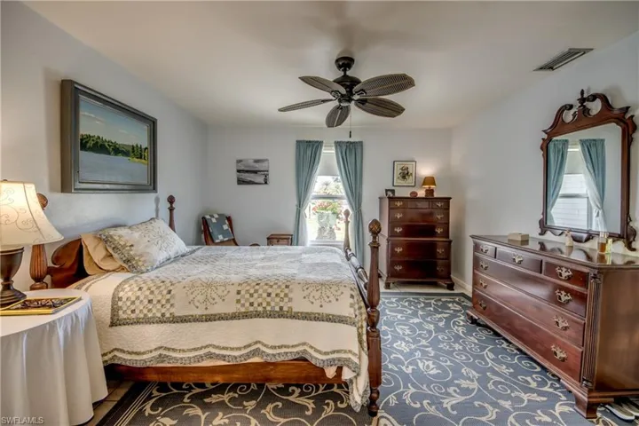 3410 SW 7th  AVE, Cape Coral, FL 33914