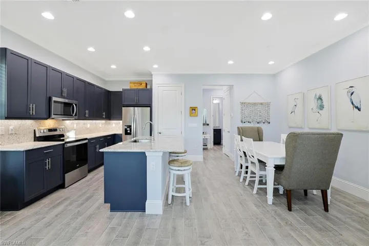 7139 Cayo Coco Ln, Naples, Florida 34113
