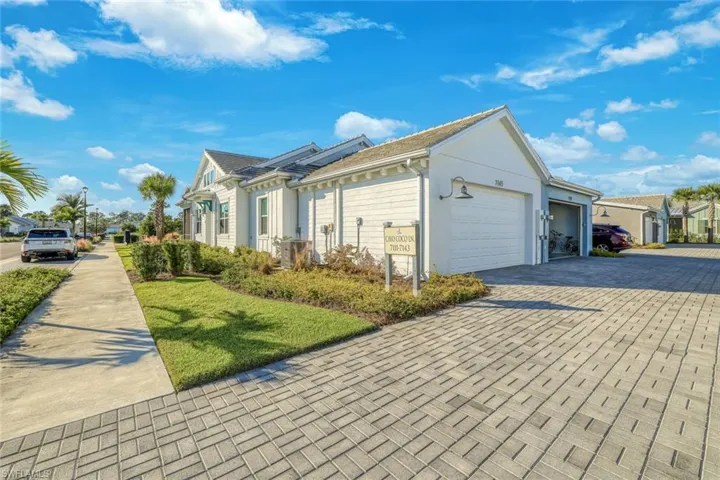 7139 Cayo Coco Ln, Naples, Florida 34113