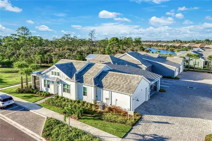 7139 Cayo Coco Ln, Naples, Florida 34113