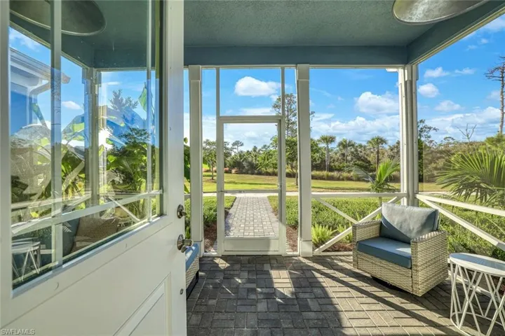 7139 Cayo Coco Ln, Naples, Florida 34113