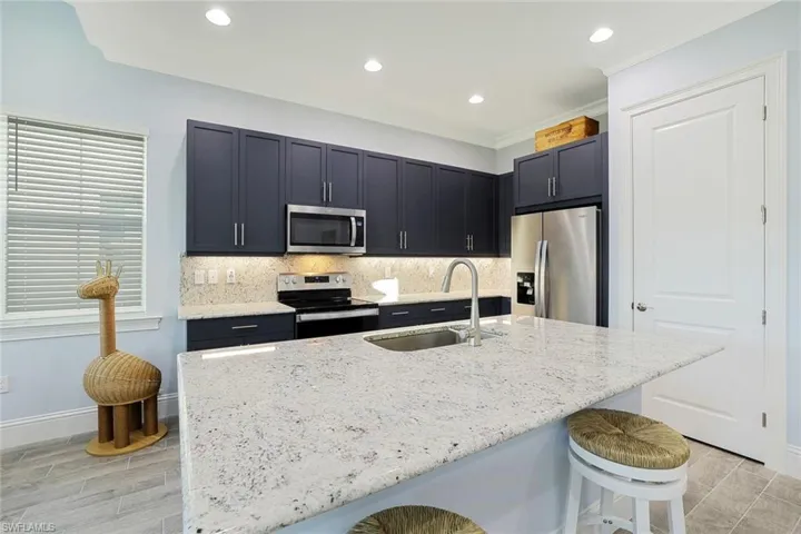 7139 Cayo Coco Ln, Naples, Florida 34113