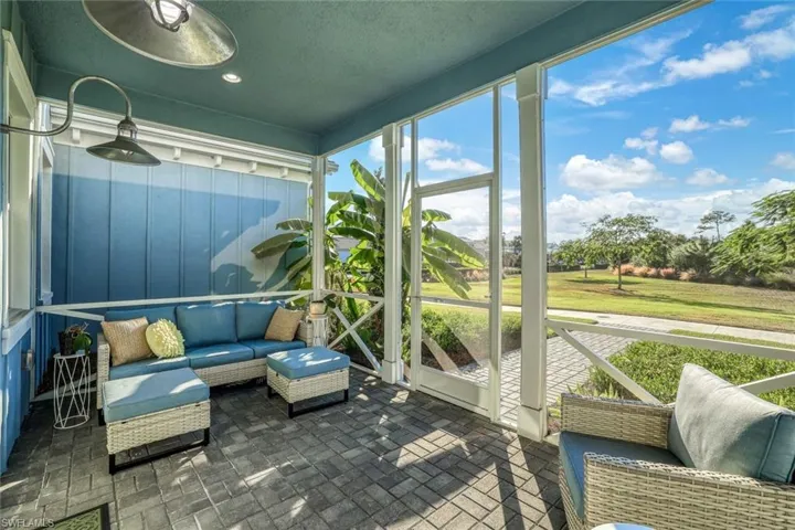 7139 Cayo Coco Ln, Naples, Florida 34113