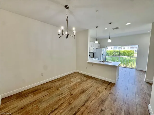 3255 Tamara Dr 16, Naples, Florida 34109