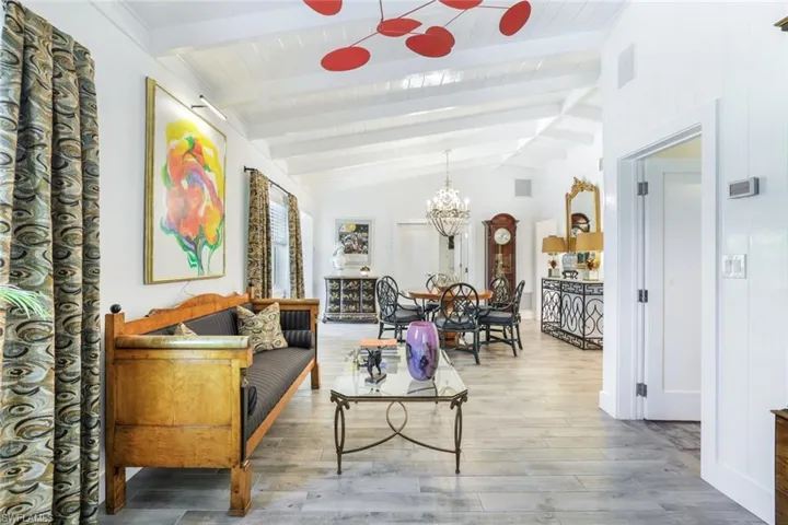 Family/den/dining areaFlexible space