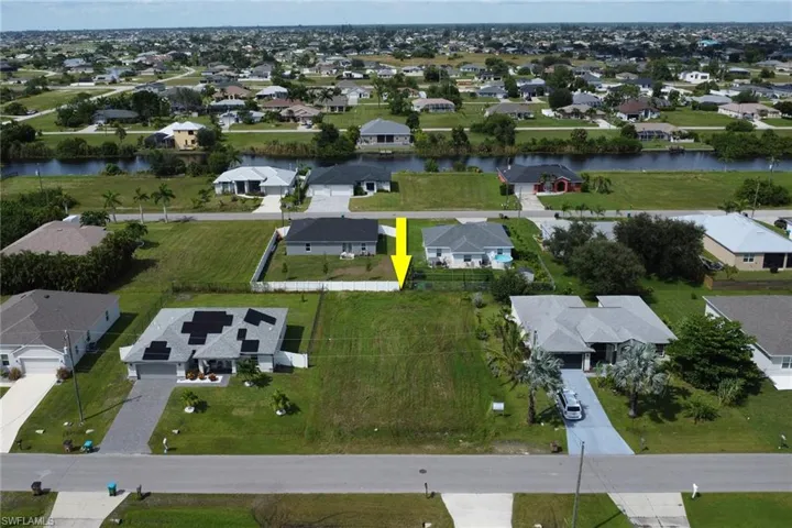 2827 Sw 2nd Ln, Cape Coral Fl 33991