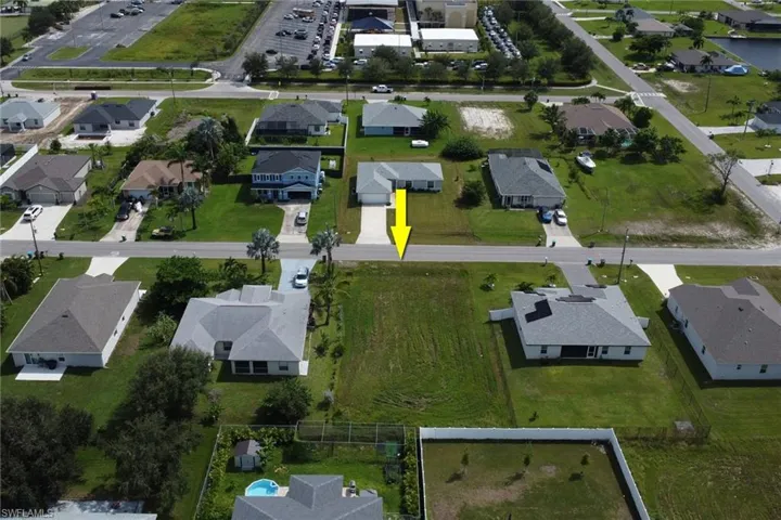 2827 Sw 2nd Ln, Cape Coral Fl 33991