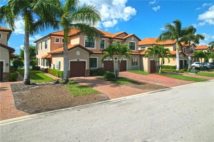 26205 Palace LN # 101, BONITA SPRINGS FL 34135