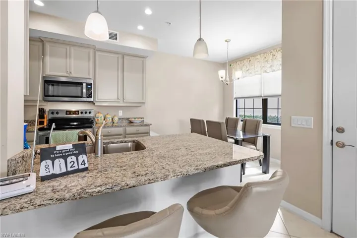 26205 Palace LN # 101, BONITA SPRINGS FL 34135