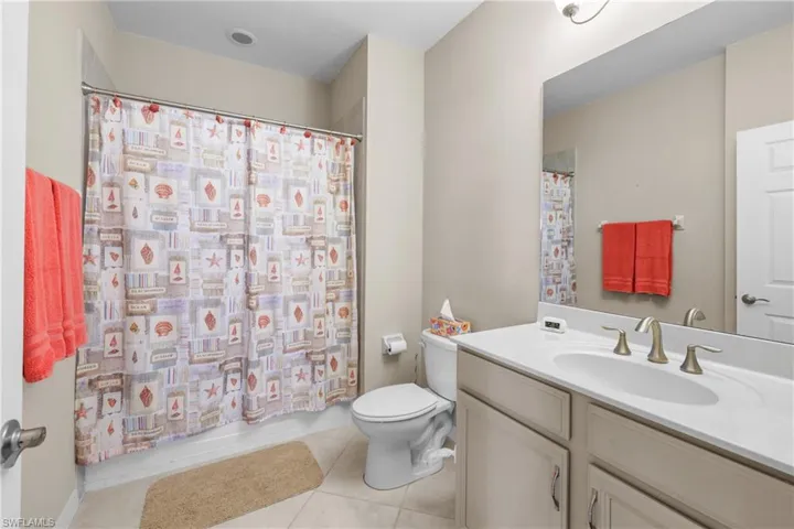 26205 Palace LN # 101, BONITA SPRINGS FL 34135