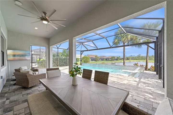 19640 Aqua View Ln, Estero, Florida 33913