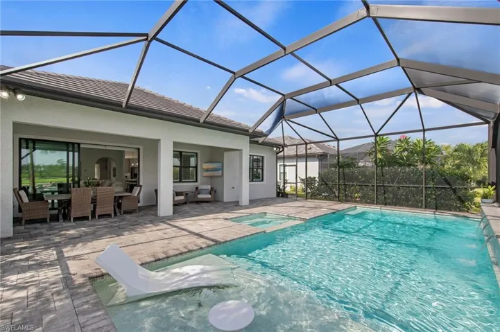 19640 Aqua View Ln, Estero, Florida 33913