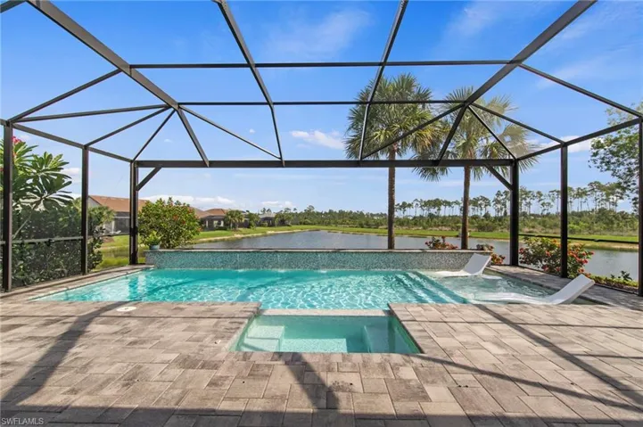 19640 Aqua View Ln, Estero, Florida 33913