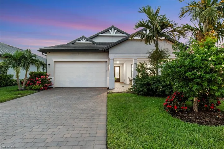 19640 Aqua View Ln, Estero, Florida 33913
