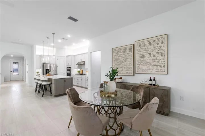19640 Aqua View Ln, Estero, Florida 33913