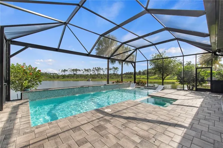 19640 Aqua View Ln, Estero, Florida 33913