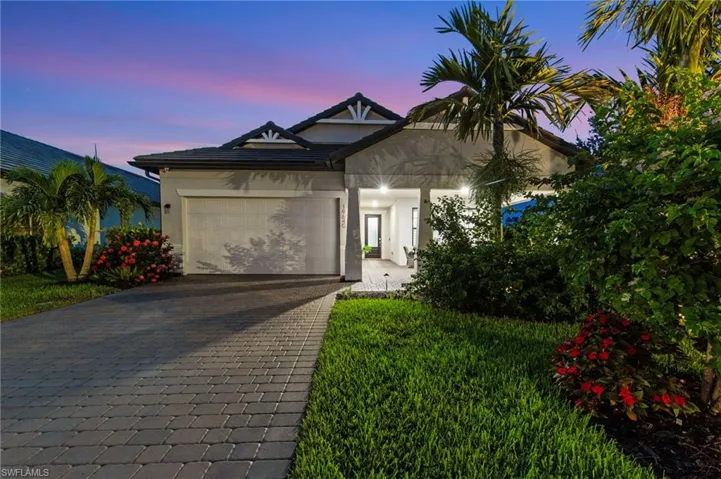 19640 Aqua View Ln, Estero, Florida 33913