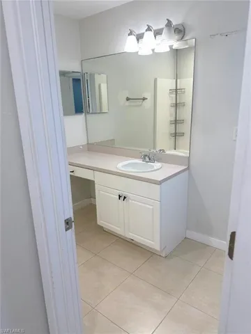 1203 Sw 34th Ter, Cape Coral, Florida 33914