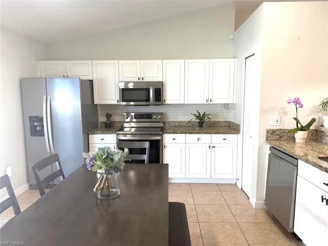 1203 Sw 34th Ter, Cape Coral, Florida 33914