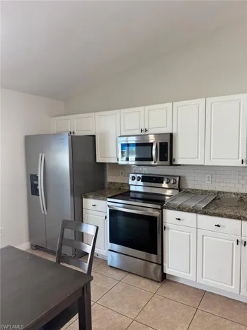 1203 Sw 34th Ter, Cape Coral, Florida 33914