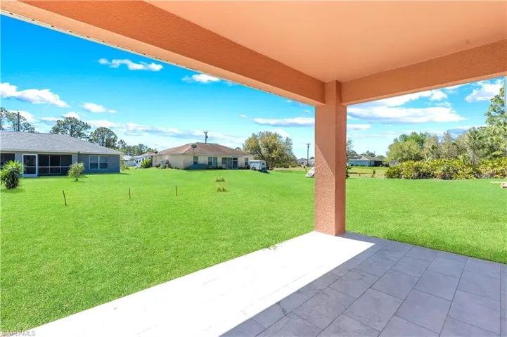 View of yard featuring a patio area