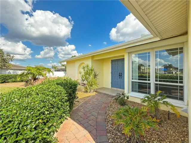 1643 Country Club Pkwy, Lehigh Acres Fl 33936