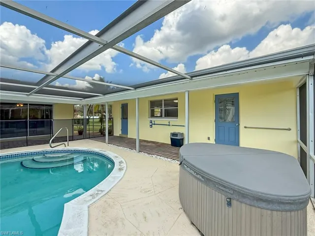 1643 Country Club Pkwy, Lehigh Acres Fl 33936