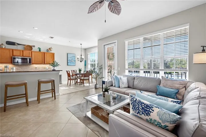 Plenty of windows in the corner unit. Living room, dining room and breakfast bar all open and bright.