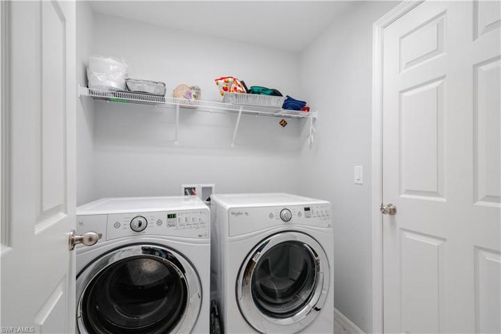 319 NW 2nd AVE, CAPE CORAL FL 33993