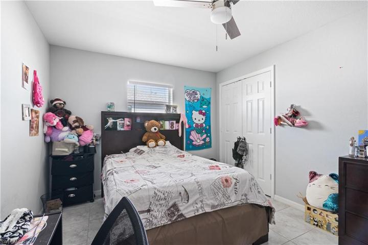 319 NW 2nd AVE, CAPE CORAL FL 33993