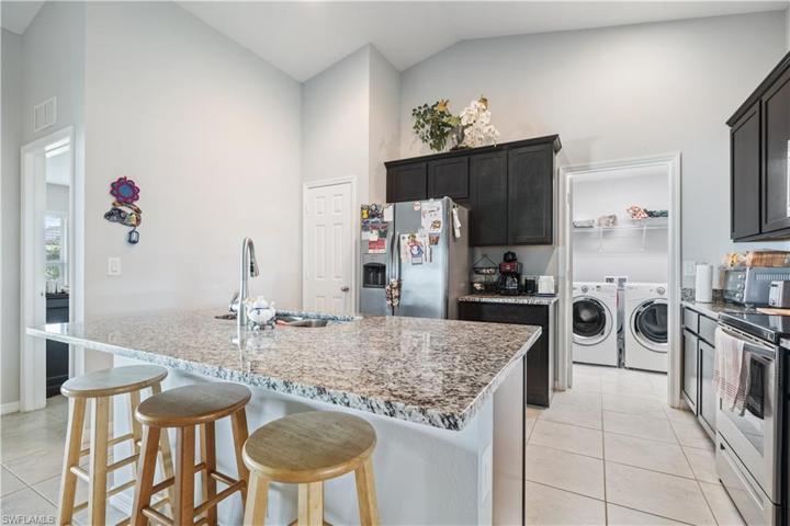 319 NW 2nd AVE, CAPE CORAL FL 33993