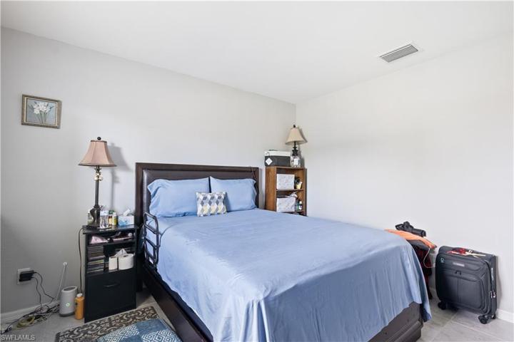 319 NW 2nd AVE, CAPE CORAL FL 33993
