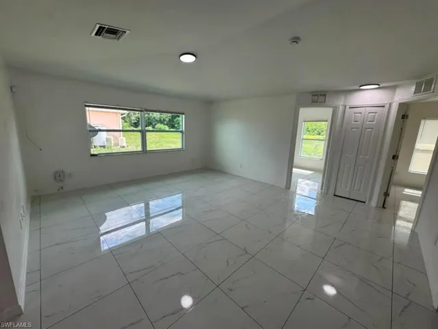 734 Ichabod Ave, Lehigh Acres, Florida 33973