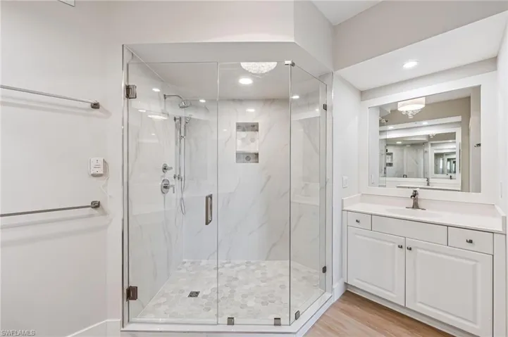 1001  Arbor Lake  DR, Naples, FL 34110