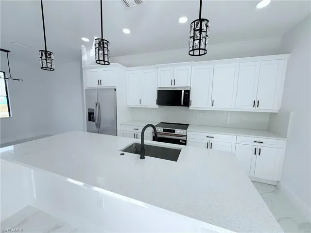 830 Wolverine St E, Lehigh Acres, Florida 33974