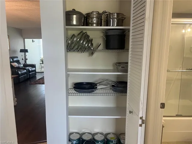 1580 Pine Valley Dr 305, Fort Myers, Florida 33907