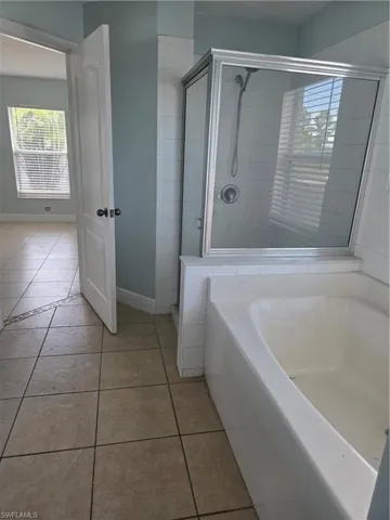2026 NE 33rd  TER, Cape Coral, FL 33909