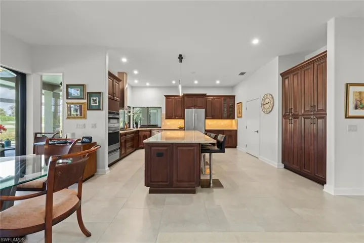 8301 Glenfinnan Cir, Fort Myers, Florida 33912