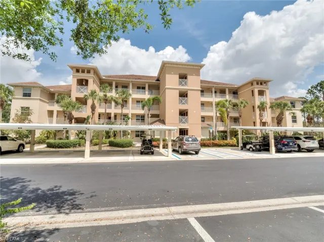 10820 Palazzo Way, Unit 205, Fort Myers, FL. 33913