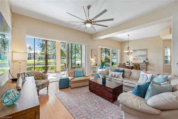 3123  Aviamar  CIR, Naples, FL 34114