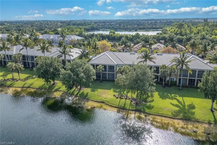 3123  Aviamar  CIR, Naples, FL 34114