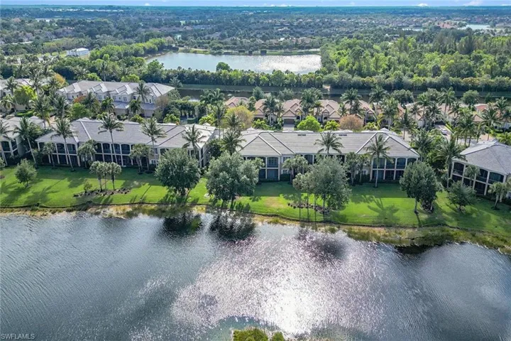 3123  Aviamar  CIR, Naples, FL 34114