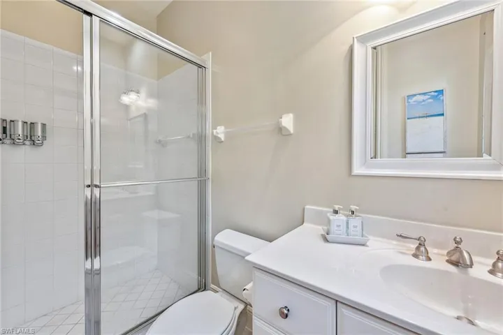 3123  Aviamar  CIR, Naples, FL 34114
