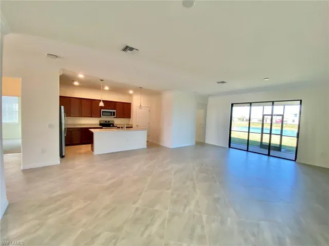 14561  Monrovia  LN, Fort Myers, FL 33905