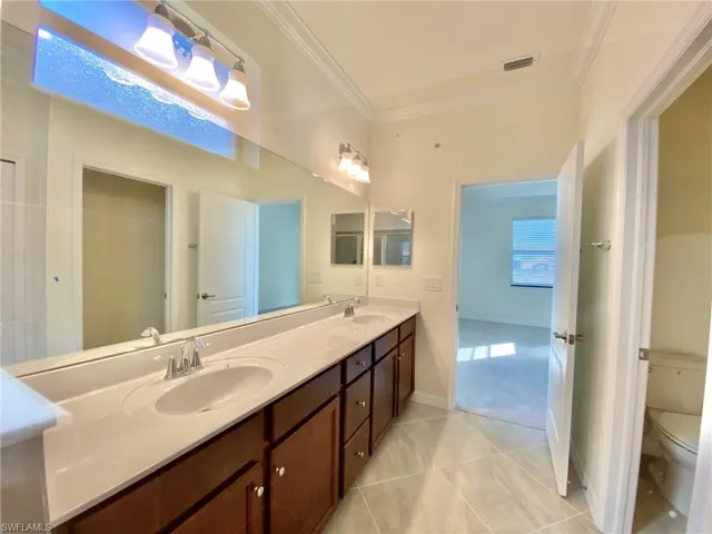 14561  Monrovia  LN, Fort Myers, FL 33905
